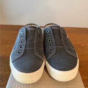 Taos EZ Soul charcoal wash canvas Slip-On Sneakers